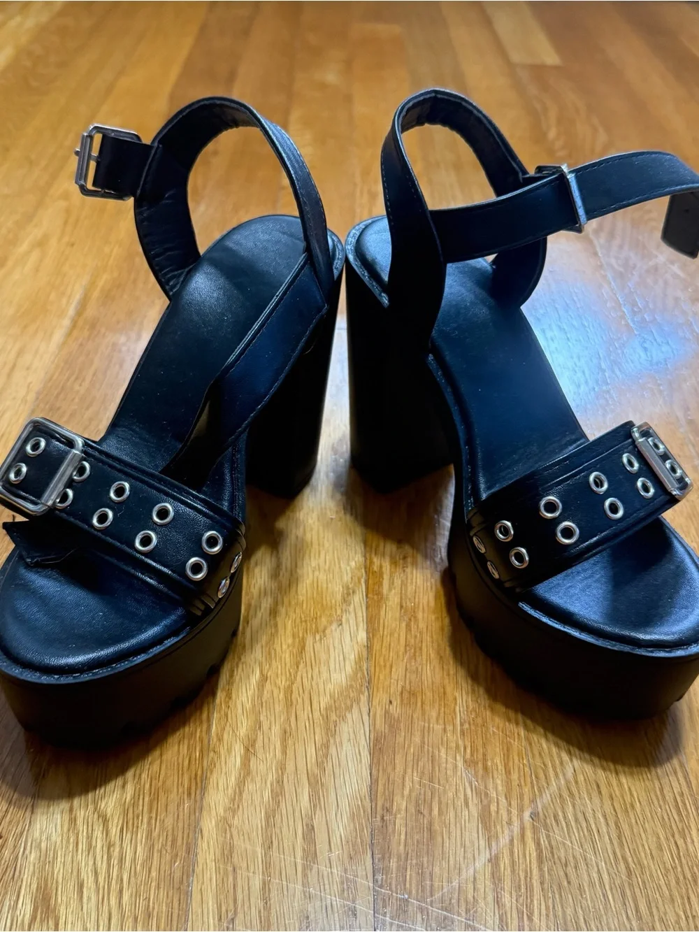 Black platform strap heels size 6